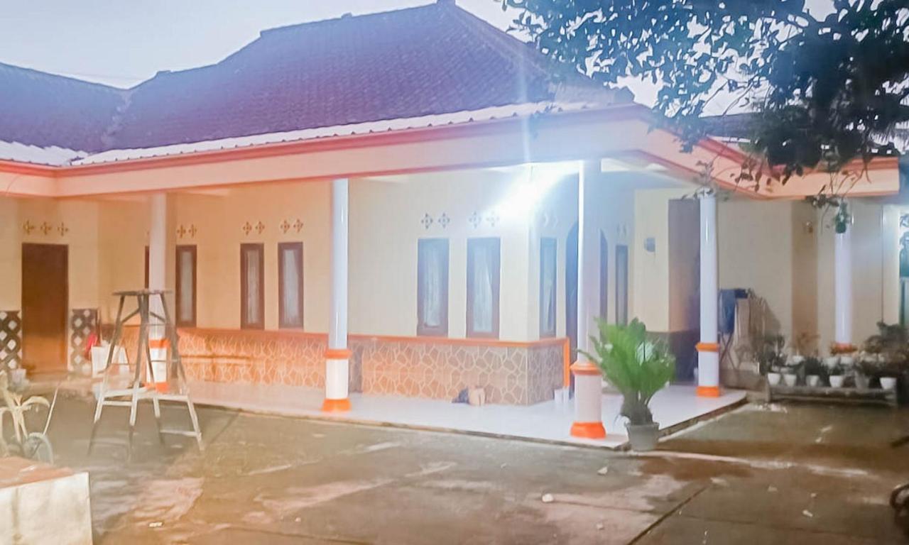 Homestay Bukit Pamoyanan 2 Redpartner Bukanagara Εξωτερικό φωτογραφία
